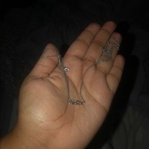 Kendra Scott necklace